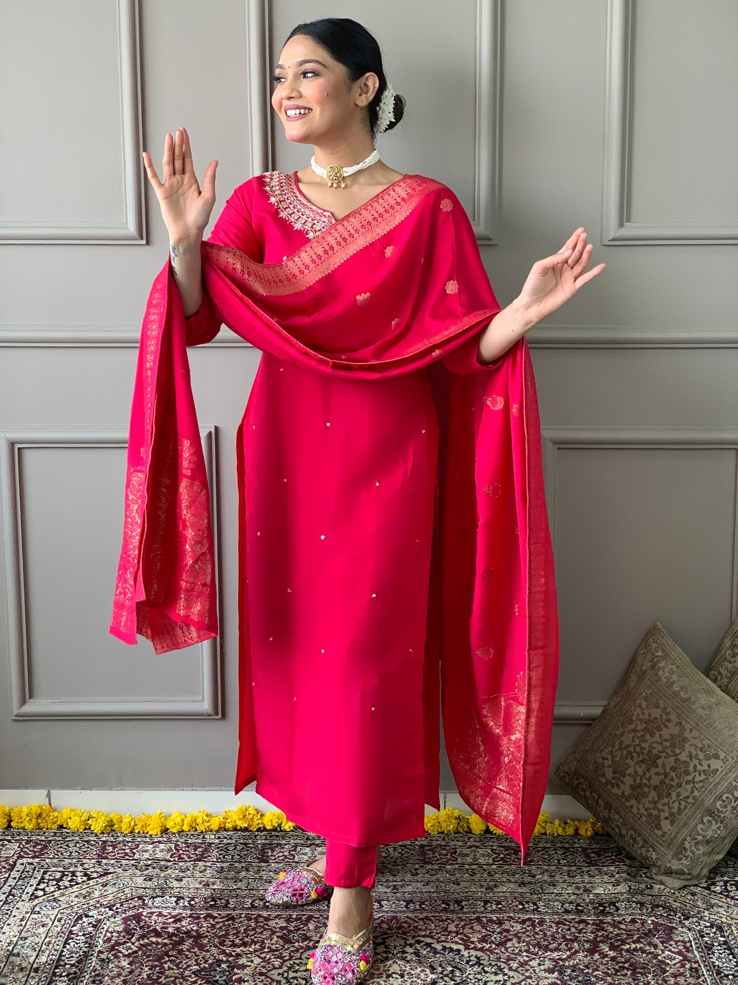 PINK  COLOURED WOMEN'S  VISCOSE CHANDERI KURTA SET