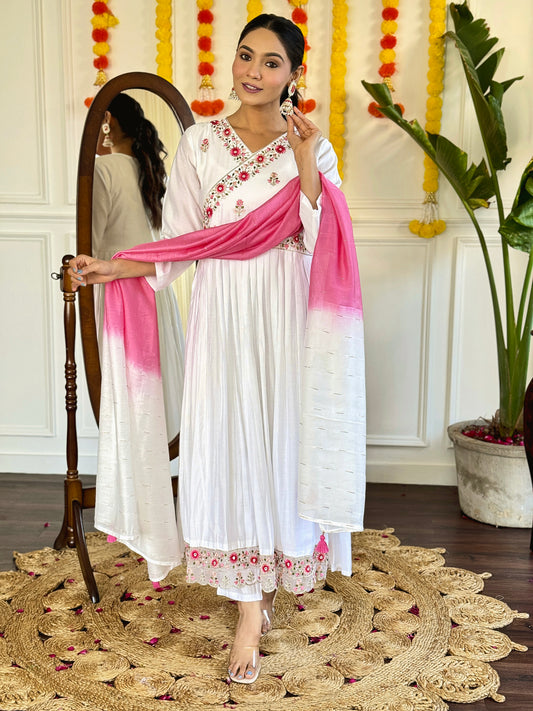 KANIKA WHITE  COLOURED WOMEN'S  CHANDERI  KURTA SET