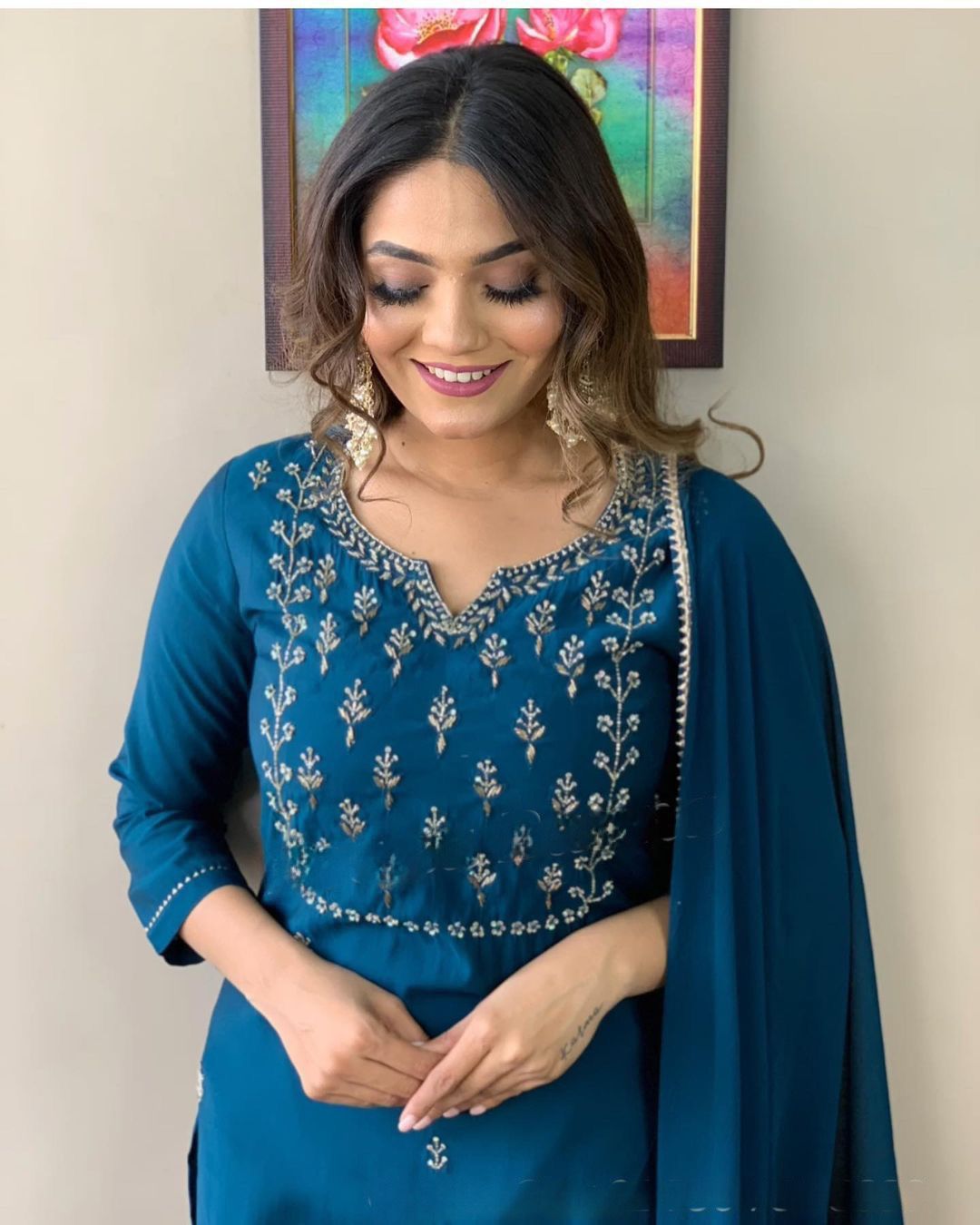 KAYRA BLUE COLOURED WOMEN'S RAYON SLUB KURTA SET