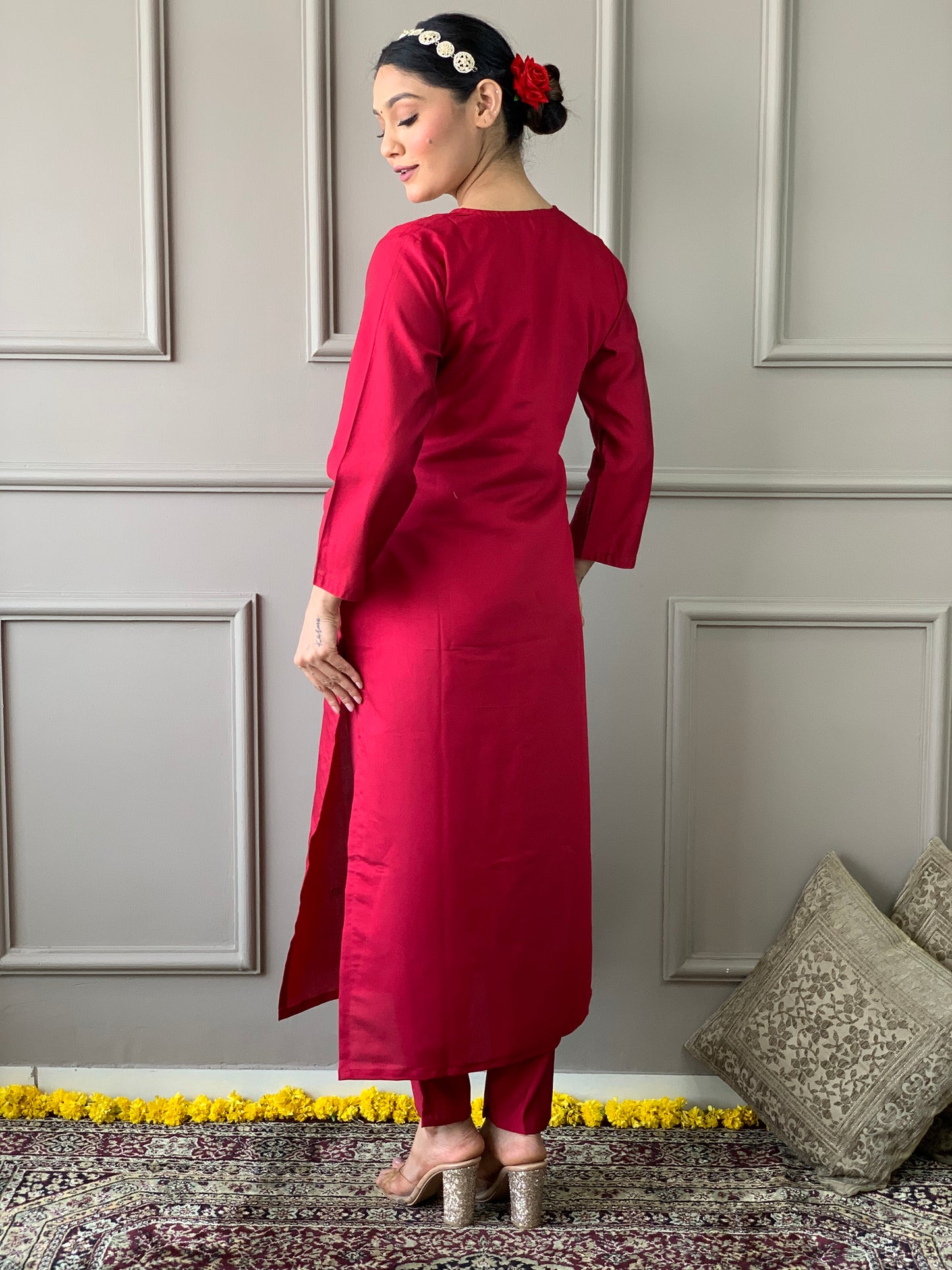 LEELA PINK  COLOURED WOMEN'S VISCOSE CHANDERI KURTA SET