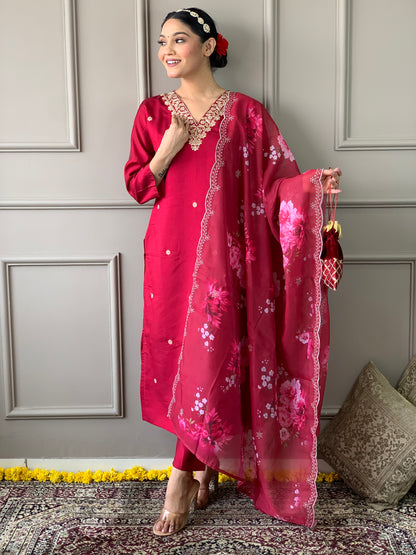 LEELA PINK  COLOURED WOMEN'S VISCOSE CHANDERI KURTA SET