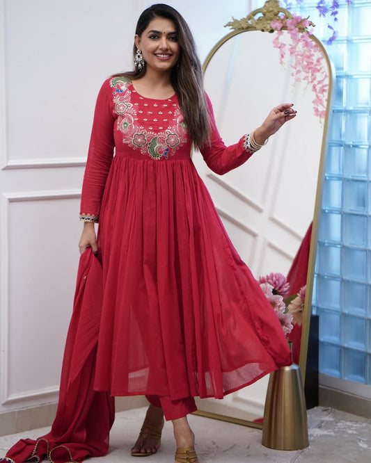 MORLO RED COLOURED  WOMEN'SBSY CHINNON  KURTA WITH PANT DUPATTA  SET
