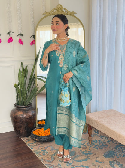 BLUE  GREEN WOMEN;S VISCOSE CHANDERI KURTA SET