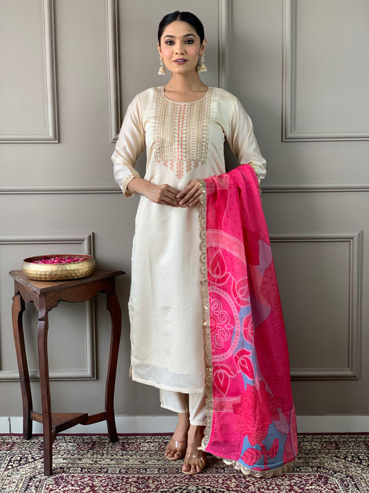 NARGIS  WHITE WOMEN'S VISCOSE CHANDERI KURTA SET