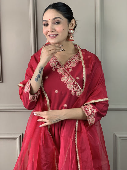 OLIVIA RED COLOURED  WOMEN'S  VISCOSE CHANDERI EMBROIDERY KURTA WITH PANT DUPATTA SET