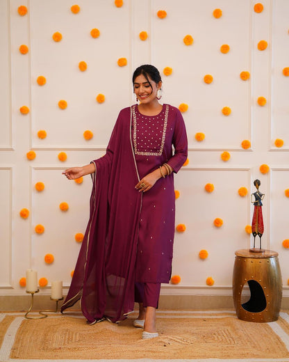 PRAGATI MAROON  COLOURED  WOMEN'S RAYON SLUB  EMBROIDERED  KURTA WITH PANT DUPATTA SET