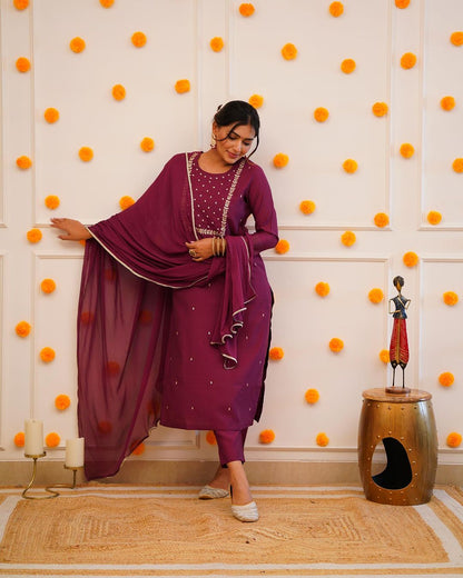 PRAGATI MAROON  COLOURED  WOMEN'S RAYON SLUB  EMBROIDERED  KURTA WITH PANT DUPATTA SET