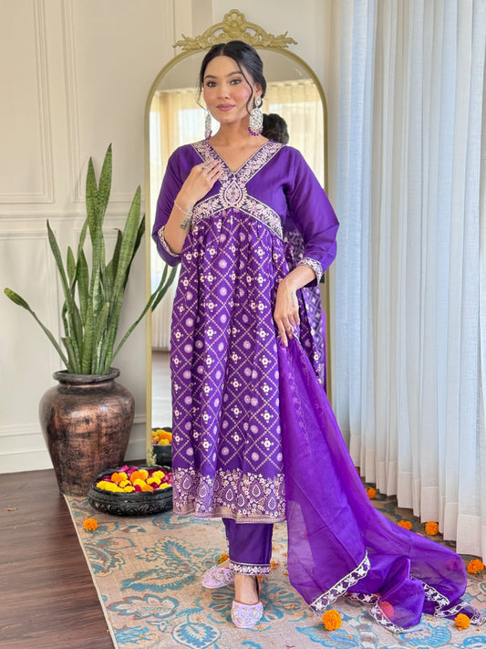 RAAVEE COLOURED  WOMEN'S CHANDERI SILK EMBROIDERED  KURTA WITH PANT DUPATTA SET