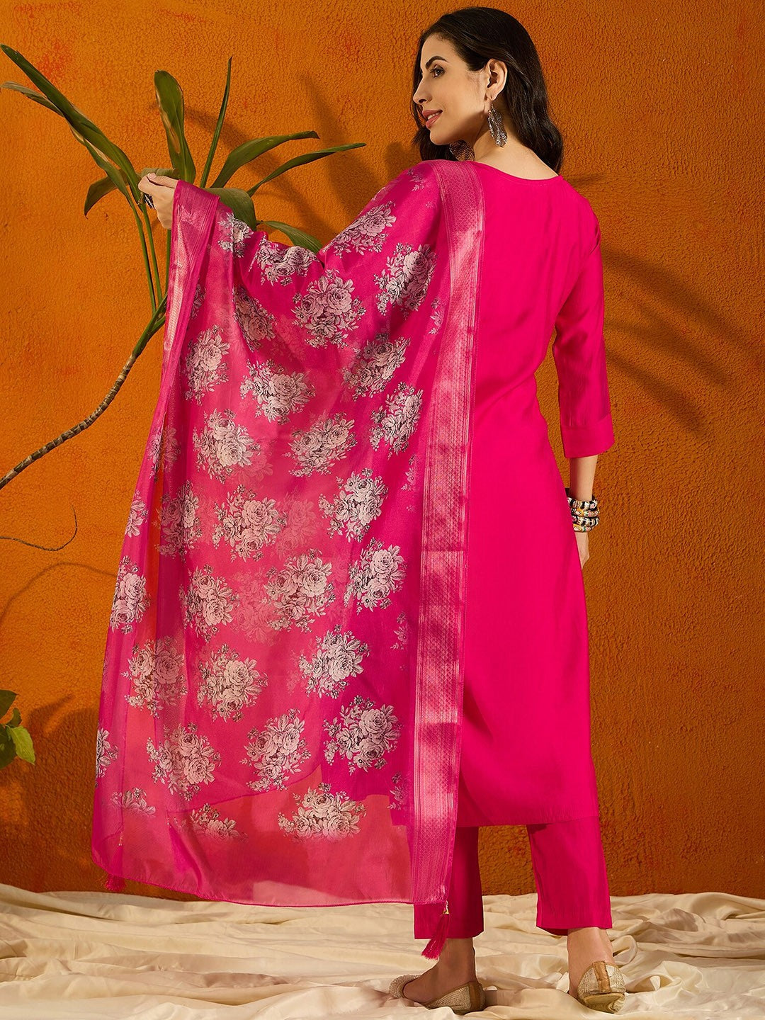 RED COLOURED  WOMEN'S  VISCOSE CHANDERI  EMBROIDERED  KURTA WITH PANT DUPATTA SET
