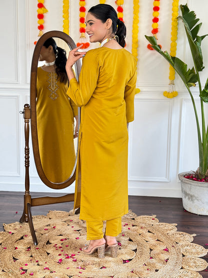 YELLOW  COLOURED  WOMEN'S VISCOSE CHANDERI  EMBROIDERED  KURTA WITH PANT DUPATTA SET