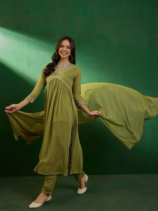 MAHENDI  COLOURED  WOMEN'S GEORGETTE ZOMATO  EMBROIDERED  KURTA WITH PANT DUPATTA SET