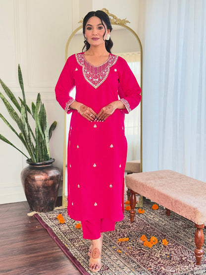 SIYA PINK COLOURED  WOMEN'S VISCOSE CHANDERI  EMBROIDERED  KURTA WITH PANT DUPATTA SET
