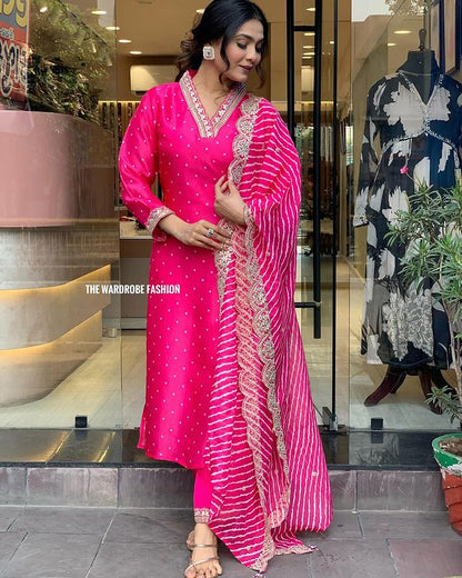 SNAPINSTA PINK COLOURED  WOMEN'S VISCOSE EMBROIDERED  KURTA WITH PANT DUPATTA SET
