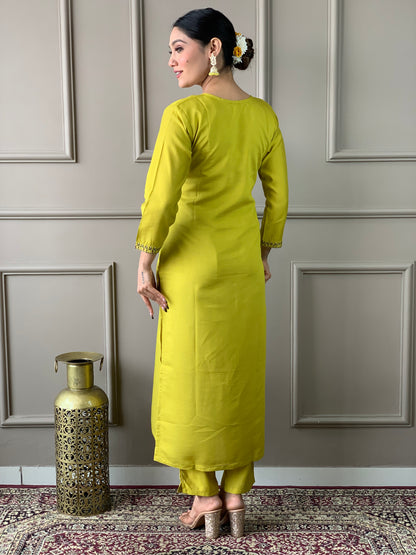 SOFIA YELLOW COLOURED  WOMEN'S VISCOSE CHANDERI EMBROIDERED  KURTA WITH PANT DUPATTA SET