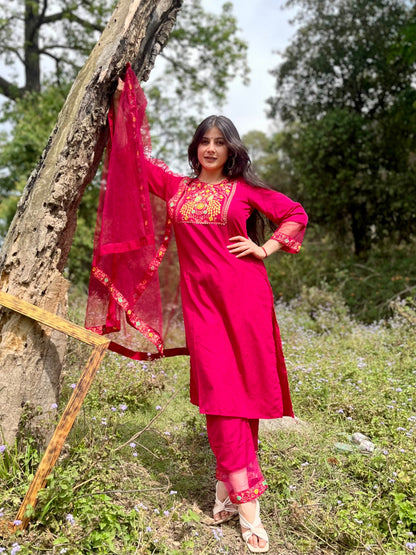 PINK COLOURED  WOMEN'S  RAYON  KURTA WITH  DUPATTA SET