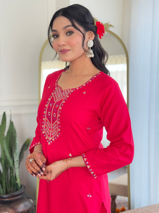 PINK  COLOURED WOMEN  EMBROIDERY WORK KURTA SET