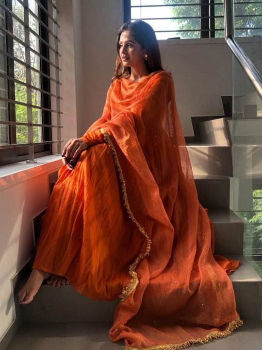 ORANGE  COLOURED WOMEN'S  CHANDERI  KURTA SET