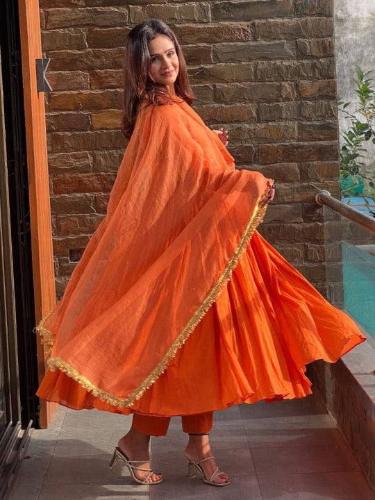 ORANGE  COLOURED WOMEN'S  CHANDERI  KURTA SET